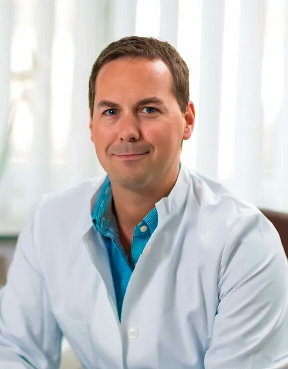 Doctor Urologist Raphael Schaller